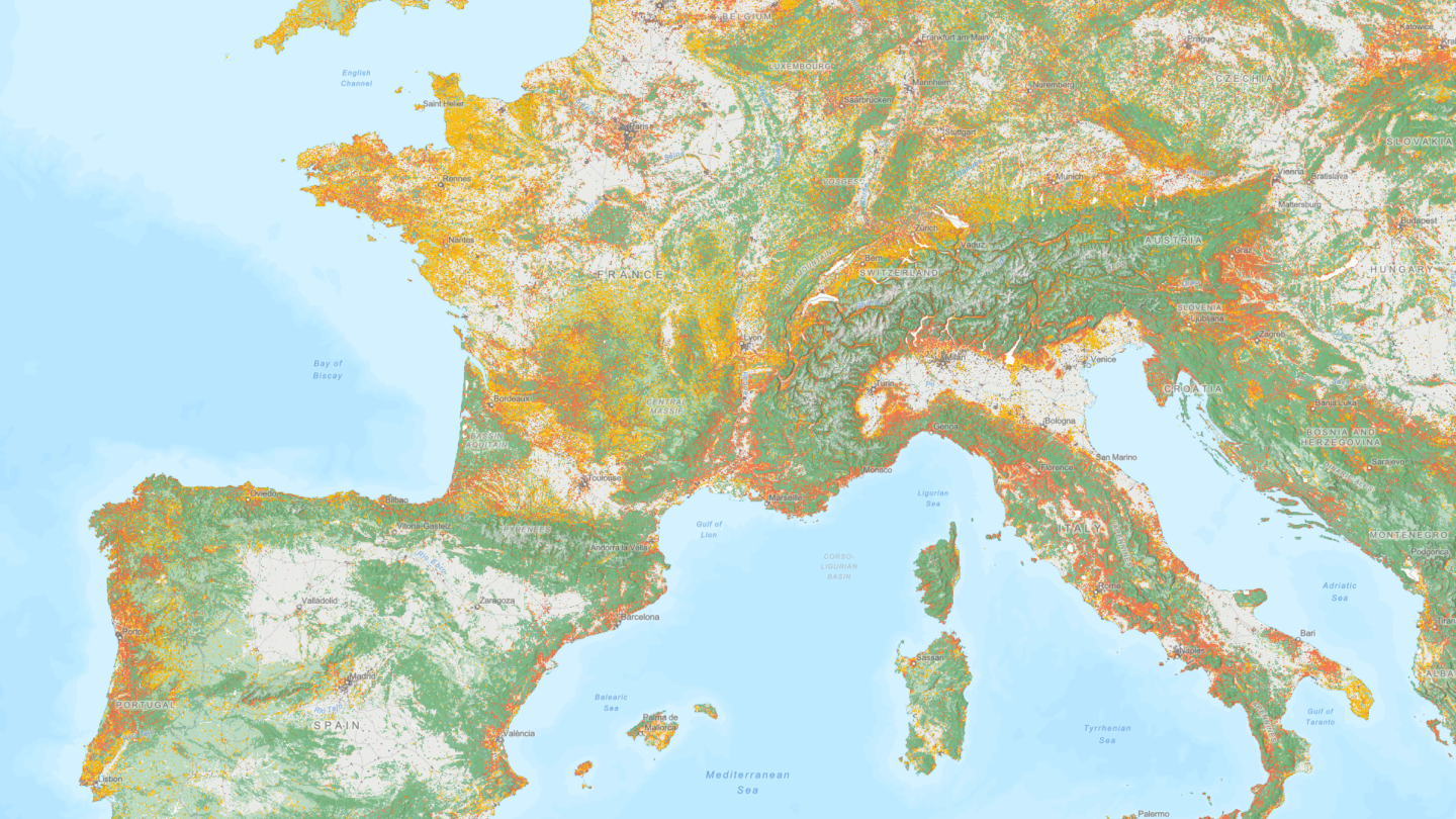 Map of Europe showing wildland-urban interface areas.
